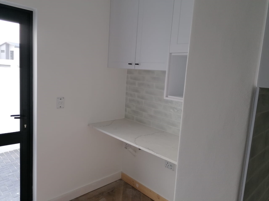 3 Bedroom Property for Sale in Sandown Western Cape